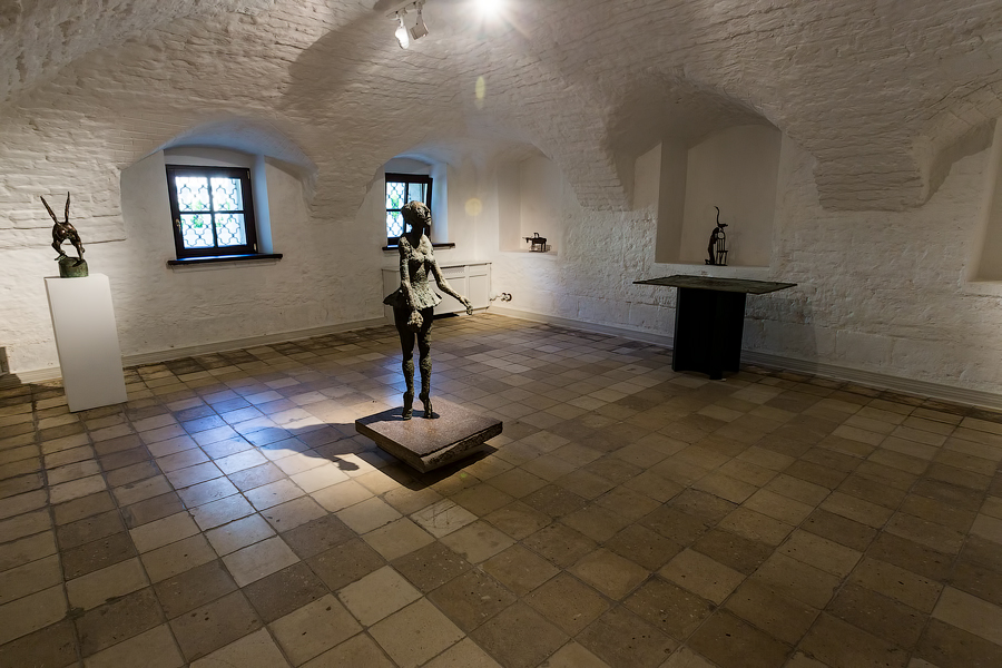 gallery1